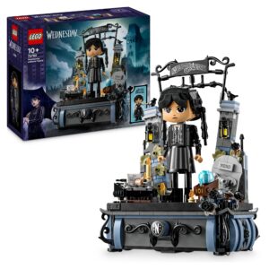 Lego Wednesday 76780 Wednesday Addams-figur